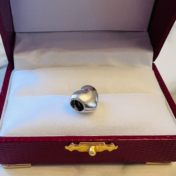 Pandora .925 Sterling Silver Heart Charm - Picture 5 of 6